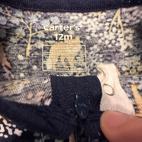 Lightly used! Carters Story Time sz 12M footsie - Picture 3 of 3